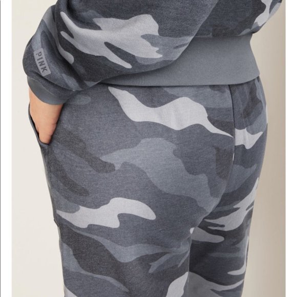 NWOT! PINK VS 'High Waist Cargo Jogger' - Picture 2 of 5